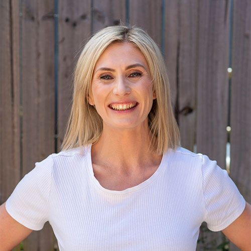 Chloe McLeod is an accredited practising dietitian with expertise in gut health, food intolerance, and sports nutrition